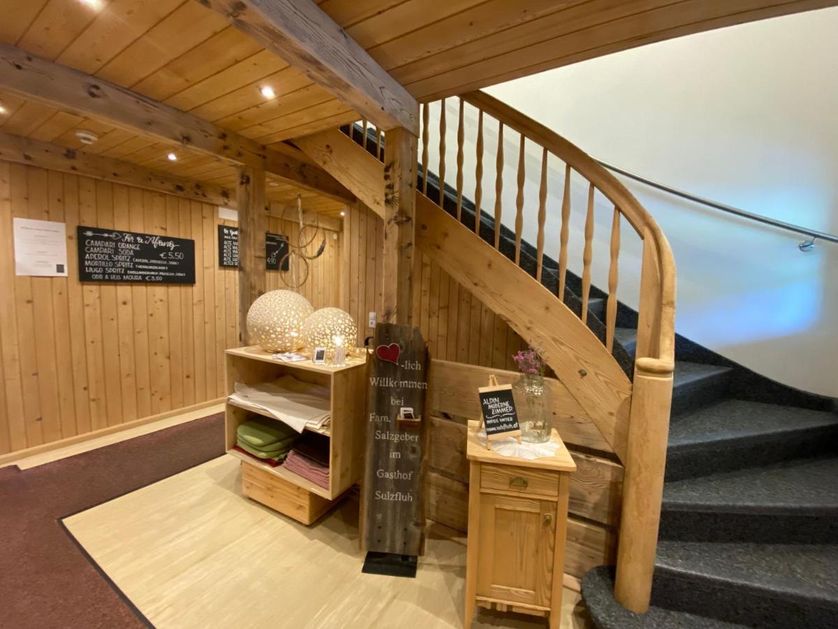 Gasthaus Sulzfluh シュルンス エクステリア 写真