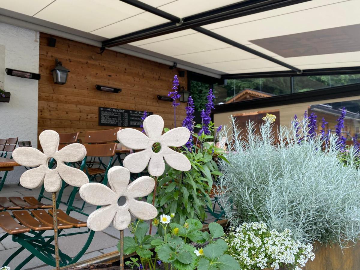 Gasthaus Sulzfluh シュルンス エクステリア 写真
